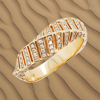 14K Gold Diamond Feather Ring: Elegant Anniversary Jewelry