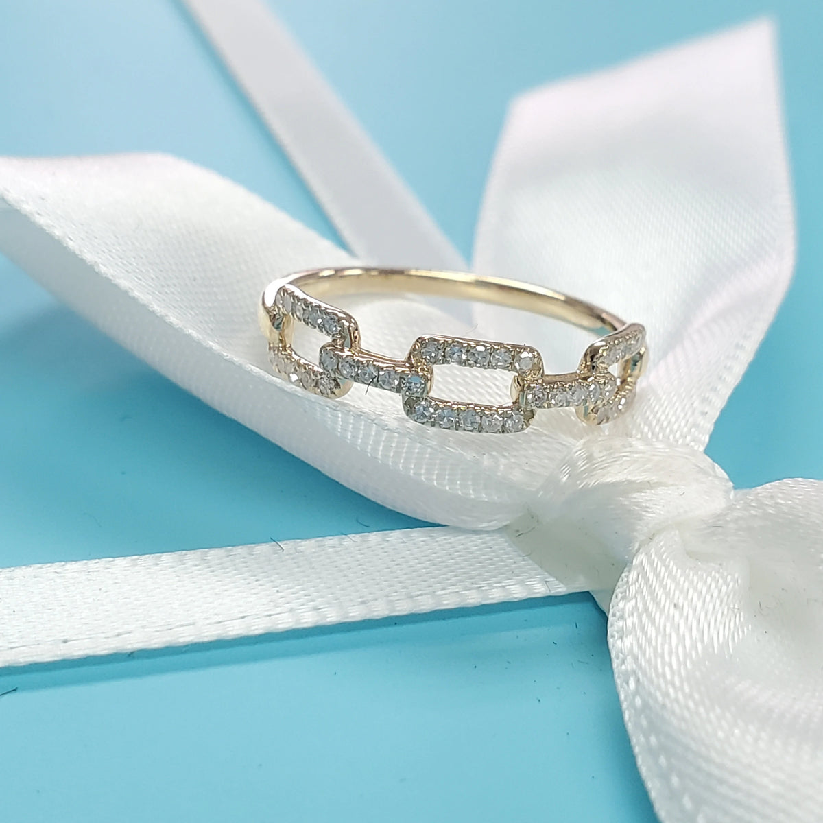 14K Yellow Gold Diamond Chain Link Ring 1/10 CTW Round Cut Dainty Openwork Stackable Fine Jewelry Gift