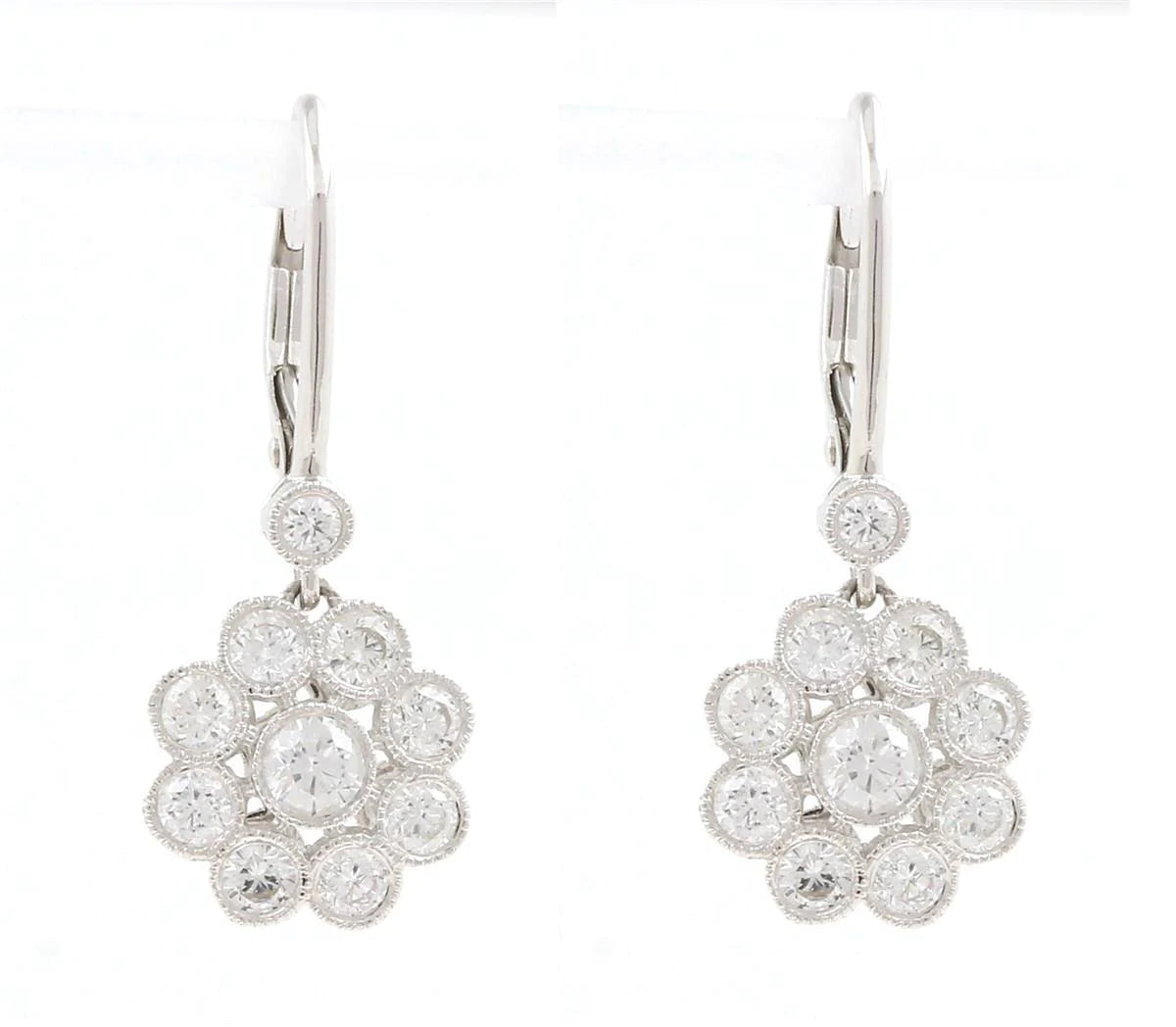 15580E Earring With Diamond