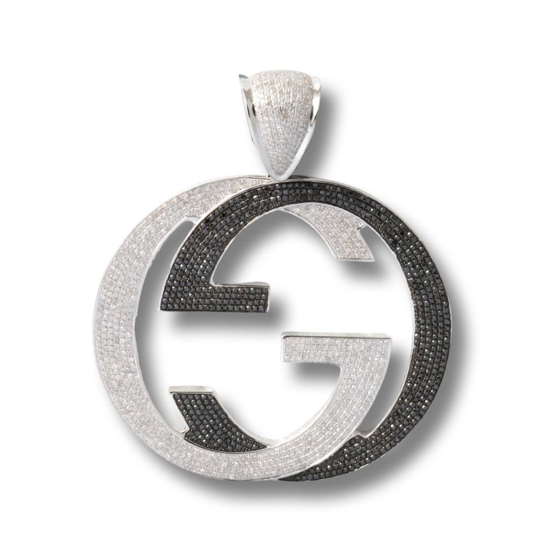 9469P Pendant With Diamond